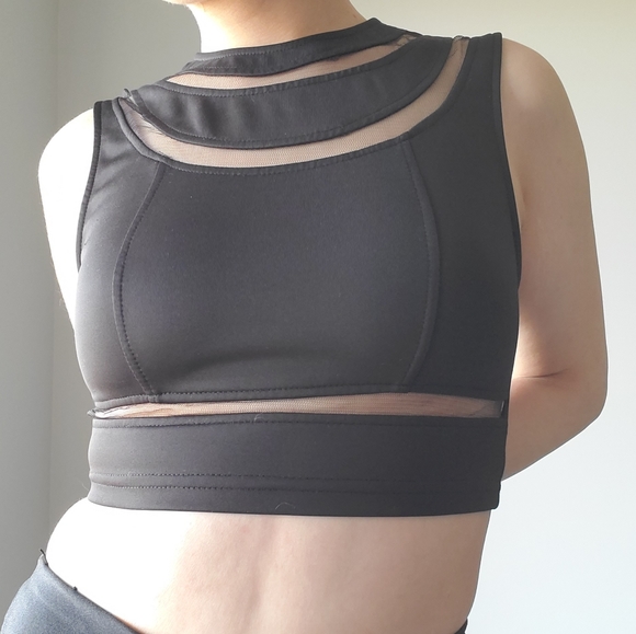 TOBI Mesh Crop Top - Picture 1 of 9